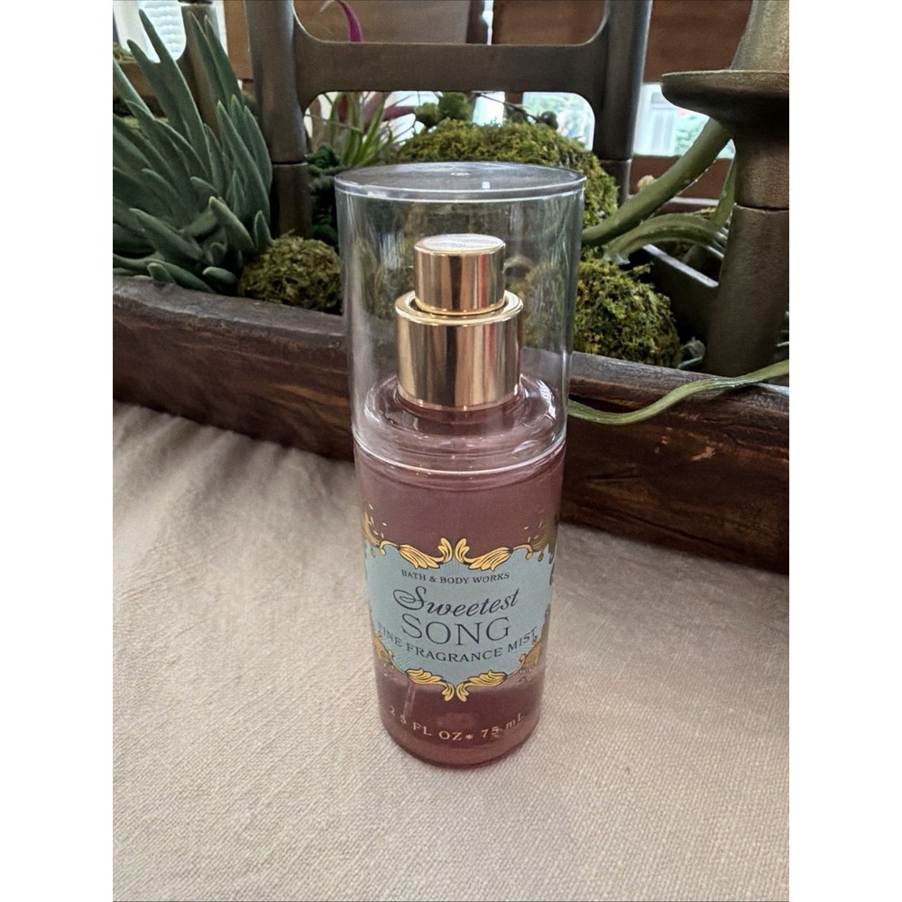 BATH & BODY WORKS -- SWEETEST SONG
